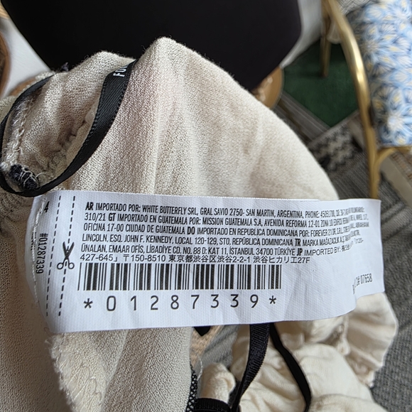 Forever 21 Cream and Black Camisole Boho Chic Milkmaid Tank Top - Picture 11 of 12